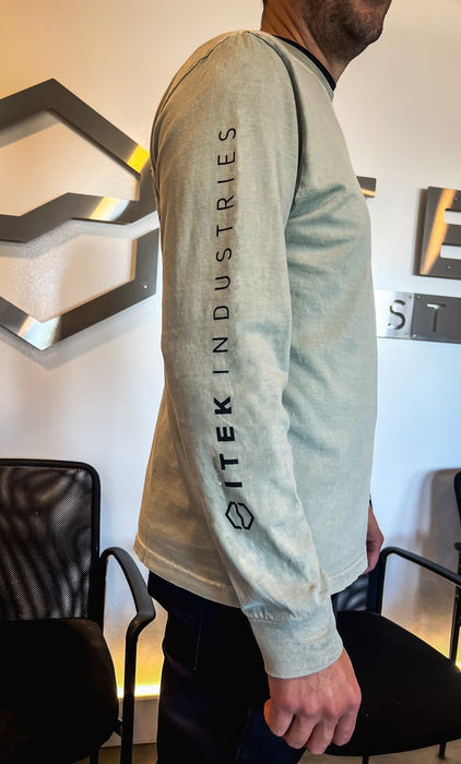 Itek Long-Sleeve Shirt